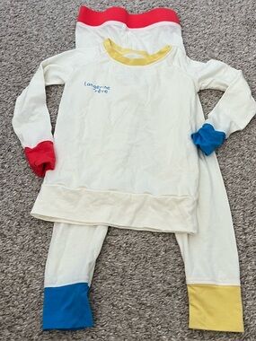 Tangerine Cream Long-Sleeve Kids Pajama Set Size 18/24 Months